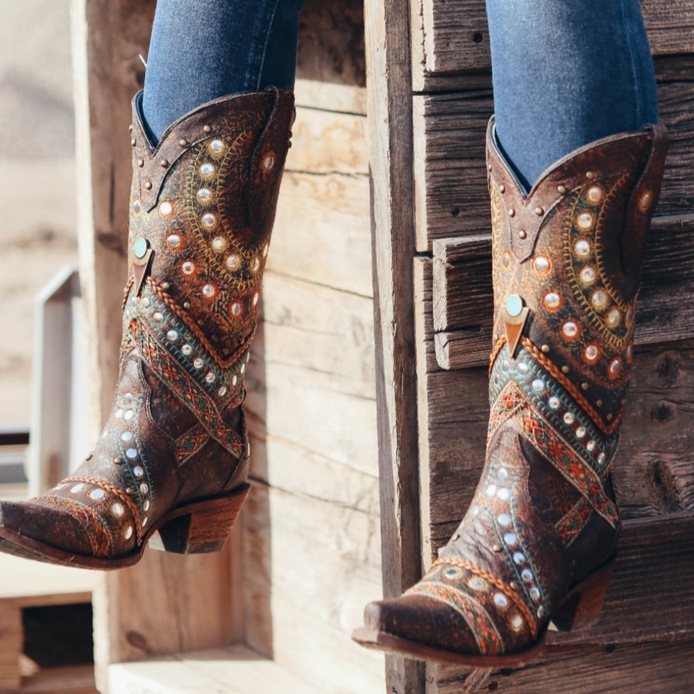 CORRAL FESTIVAL COLLECTION COWBOY BOOTS | SIZE 7.5
